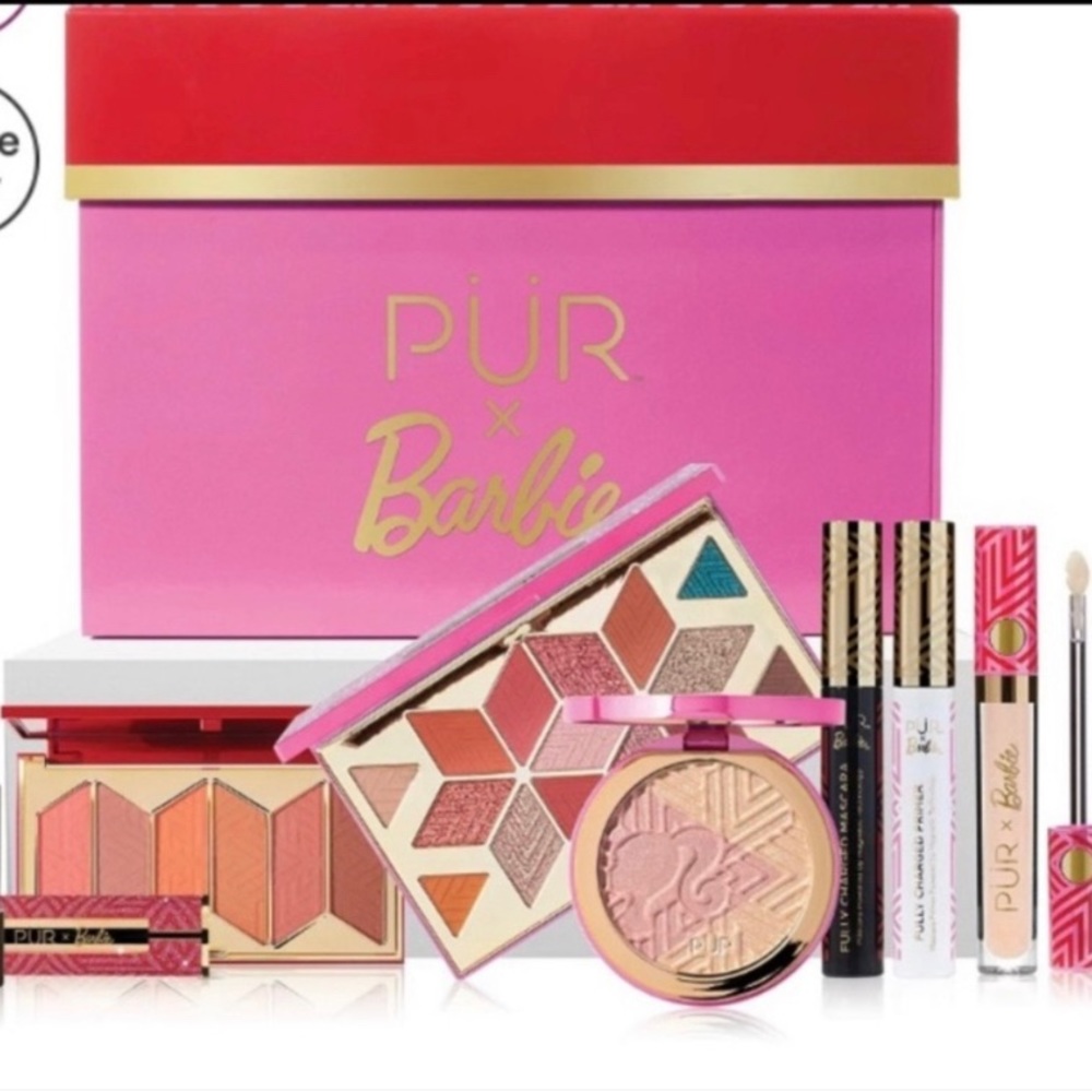 Basic Barbie vault